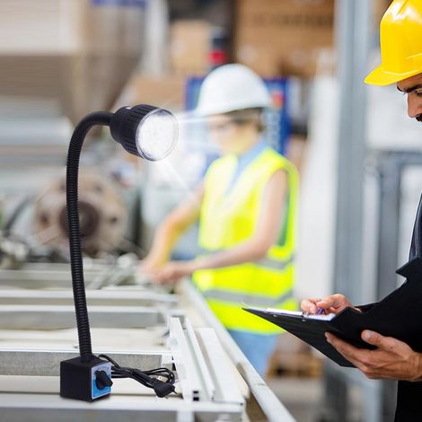 Lampe De Travail LED Magnétique 10W 6500K Éclairage Machine-Outil Flexible, Lampe Atelier Aimantée IP42 36 LEDs Éclairage Industriel Machines-Outils, Bras Flexible 50Cm (1/5)