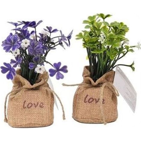 TrAdE Shop Traesio - Set 12pz Piccola Pianta Artificiale Con Vaso Sacco In Juta Scritta "love" ø6,5x14cm 221406 - (1/2)
