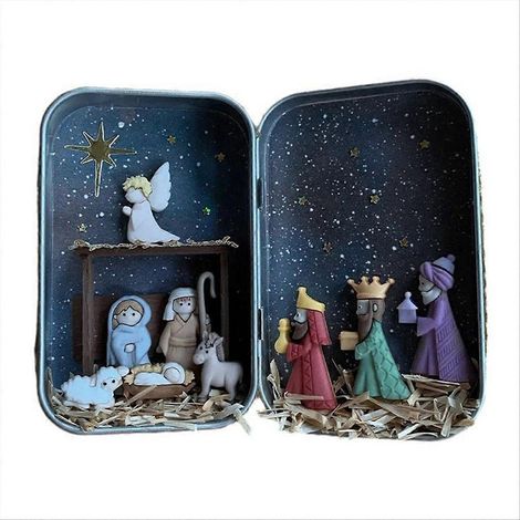 Crèche de Noël artisanale, boîte en forme de cabane, décoration de bureau (1/5)