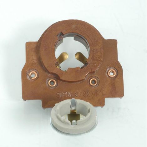 Douille support porte ampoule origine pour moto Aprilia 125 (1/3)