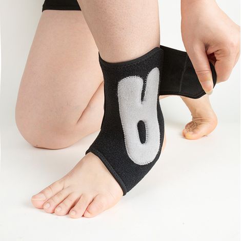 pack, support de cheville réglable, repose-pied avec stabilisateur, épaissi et respirant, protège les chevilles douloureuses ou sensibles (1/4)