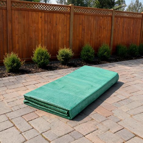 Serre de jardin coloris vert en plastique 140 x 143 x 190 cm (1/5)