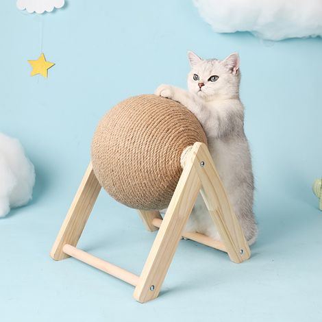 Arbre à chat en bois massif avec balle interactive et corde de sisal, griffoir durable pour félins (1/5)