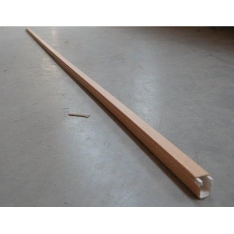 Moulure 16x16mm finition bois hêtre – Couvercle fixation adhésive – Vendu au mètre linéaire – Pour bois dur – Protec