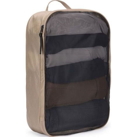Cubo organizador Thule 5574, tamaño mediano, color beige suave. (1/3)