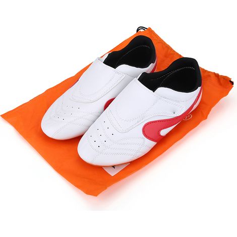 Chaussures de sport unisexes pour taekwondo, boxe, kung-fu et tai-chi, idéales pour enfants et adultes. Pointure 36. (1/5)