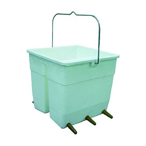 Secchio Con Poppatoi Per Agnelli In Plastica ( Completo Di 6 Poppatoi E Valvole)