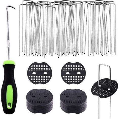 Set of 101 U-shaped garden stakes with plastic hook ties for irrigation pipes.