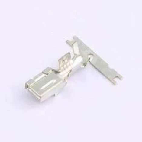 8240-4932 Automotive connectors, plugs, wire harness terminals (1/2)