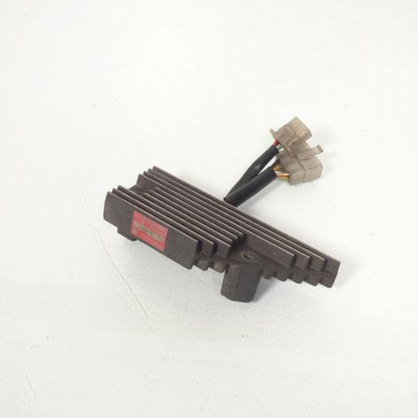 [PRODUIT D'OCCASION] Régulateur de tension origine pour moto Honda 650 Cb Sc Nighthawk (1/3)