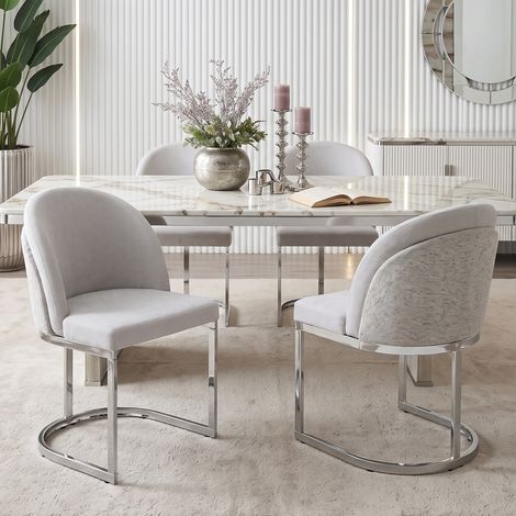 Ensemble de 4 chaises de salle à manger confortables et respirantes, idéales pour les restaurants, salons, cafés et autres lieux. Style moderne, pieds de chaise en acier galvanisé argenté, revêtement (1/4)