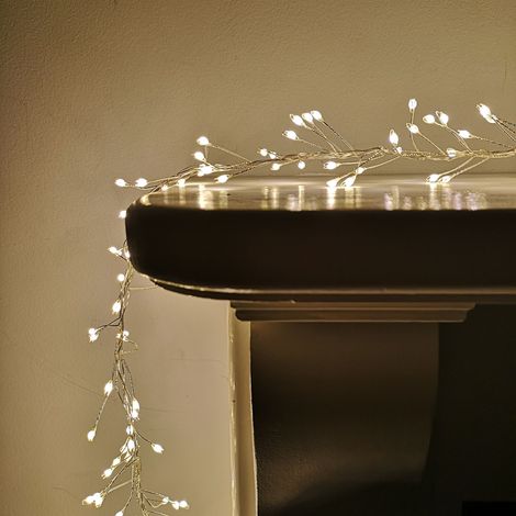 800 LED 5.5m Premier Christmas Indoor Outdoor Wire Cluster Lights with Timer in Warm White (1/5)