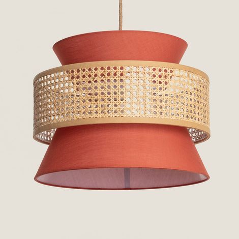 Pendelleuchte aus Rattan und Stoff Chulu Terrakotta