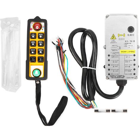Télécommande filaire mono-manette pour palan électrique industriel, étanche et robuste, modèle YU-8DC24V, usage professionnel, contrôle précis à une main. (1/5)