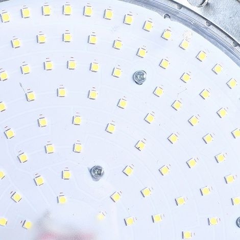 100W LED-Hallenleuchte aus rostfreiem Aluminium, helle Industrieleuchte mit Aufhängekette, isoliertem Treiber für Lagerhallen und Werkstätten. (1/5)
