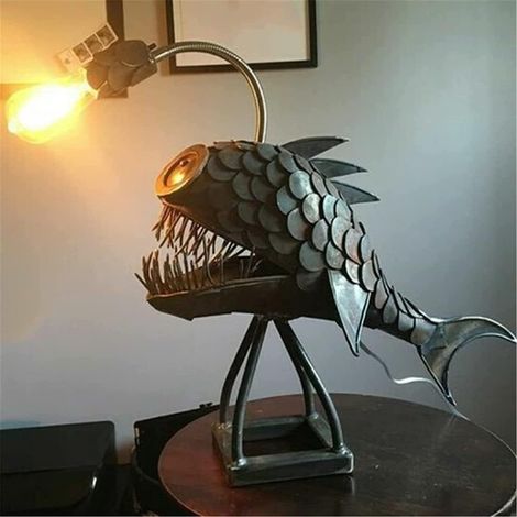 Lampe Poisson-Pêcheur, décoration Halloween Steampunk vintage en fer, veilleuse animal marin de bureau, lampe de chevet USB LED pour chambre, cadeau lumineux. (1/5)