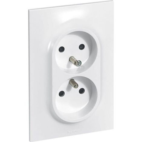 Double Prise De Courant Avec Terre, 16A 1 Poste, Fixation À Vis Ou À Griffes, Avec Éclips De Protection Pour Enfants, Prête À Installer (1/4)