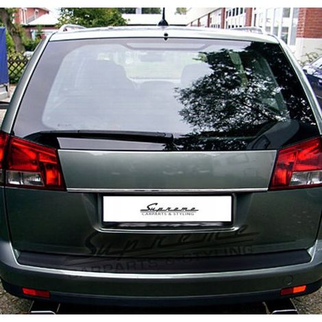 Opel Vectra C Kombi - embellecedor cromado para el portón trasero (1/3)