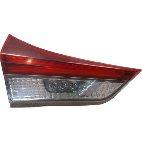 [PRODUIT D'OCCASION] Feu Arriere Interieur Gauche TOYOTA Auris 2010- ♻️ Ref Oe. 8159102850 - Garantie à vie (1/3)