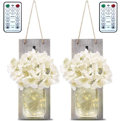 Guirlande lumineuse LED composée de 2 pots Mason vintage, ornée de fleurs artificielles et de décorations en bois. Style rustique. Décoration murale idéale pour une chambre nuptiale. (1/5)