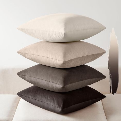 BEBUSINGOTO Set mit 4 dekorativen Kissenbezügen aus weichem, einfarbigem Samt, 45 x 45 cm, für Sofa, Schlafzimmer (braun/grau) (1/5)