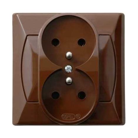 Presa doppia Accent con/senza marrone