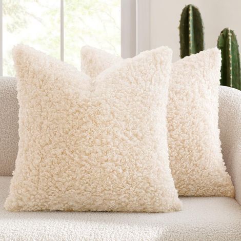 Lot de 2 housses de coussin décoratives en fausse fourrure 45 x 45 cm, beige clair neutre, pour décoration bohème, canapé, salon, lit