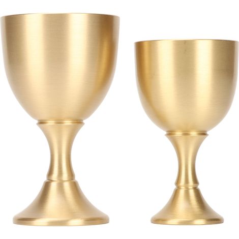 Petit verre à vin de style vintage avec une finition dorée, parfait pour les fêtes, les mariages, les remises de diplômes, les anniversaires et la décoration de table de Noël. (1/5)