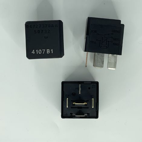 Relais automobile Chrysler Grand Voyager 50732 04727370AA