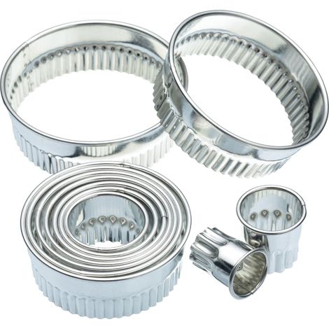 KitchenCraft Set di cutter per biscotti e pasticceria di Stampi per cutter in metallo, 11 pezzi.