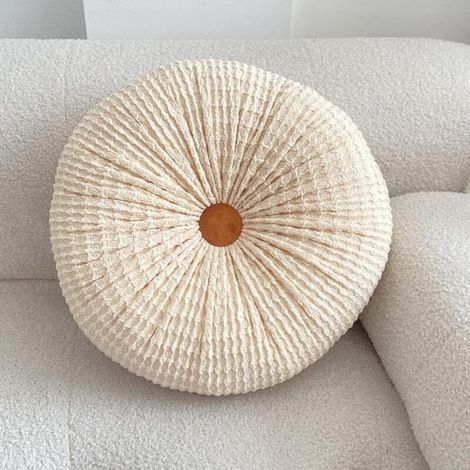 Coussin décoratif rond en forme de citrouille plissée, couleur unie, pour chaise, canapé, fauteuil, bureau, sol (beige). (1/5)
