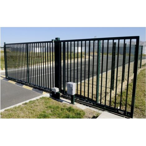 Portail Industriel Coulissant Galvanisé Plastifié L6000 H1700 CENTAURUS120 Barreaudé Noir (1/5)