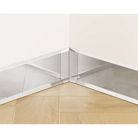 Innenecke FLI zusammenstellbar für Sockelleisten F 6cm x 3cm x 3cm - silber poliert (1/5)