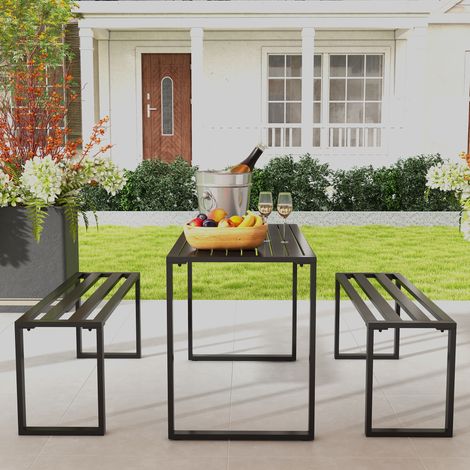 Set di mobili da giardino per 4 persone, composto da 1 tavolo e 2 panchine, in metallo, colore nero.