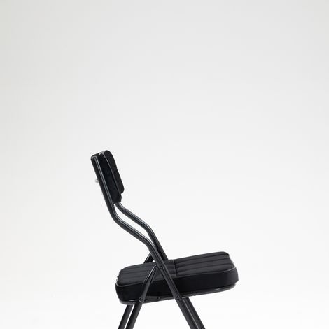 Lot de 2 chaises pliantes rembourrées en velours noir avec structure acier MODENUIT (1/5)