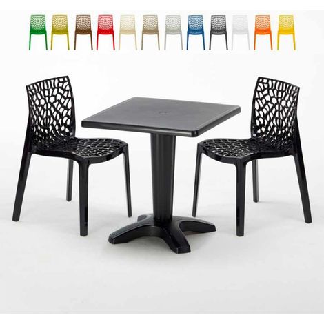 Grand Soleil – Ensemble table carrée noire 70x70cm avec 2 chaises empilables en polypropylène – Matériau Greenpol anti-UV – Certifié usage public