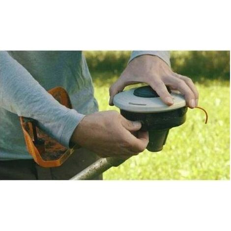 Autocut 46-2 Vorschubkopf für Stihl Freischneider, kompatibel mit den Modellen FS160, FS260, FS310, FS360, FS410, FS450 und FS460. (1/3)