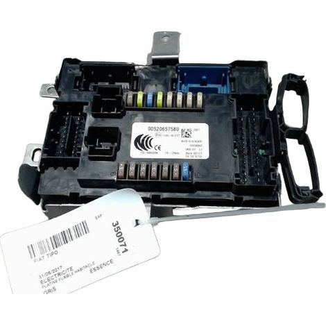 Platine Fusible Habitacle FIAT Tipo [PRODUIT D'OCCASION]♻️520657580 (1/3)