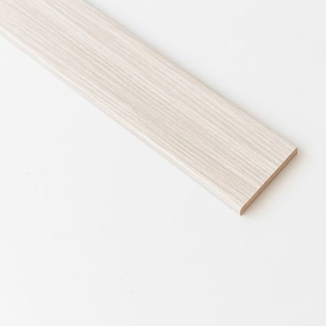 1PZ COPRIFILO IN MDF ROVERE SBIANCATO R6 MM.10X70X2400