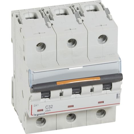 Disjoncteur DX³ 25kA à vis 3 Pôles 400V 32A courbe C 4,5 modules LEGRAND 409784
