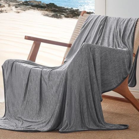 Couverture rafraîchissante pour les dormeurs chauds, indispensable pour les dortoirs pour filles et garçons, couverture légère et glacée pour dormir, 150 x 200 cm (1/3)