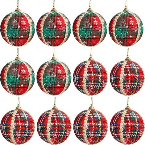 CYRILL – Lot de 12 boules de Noël vertes et rouges en tartan 8 cm – Décoration incassable pour sapin – Garantie satisfait ou remboursé (1/5)