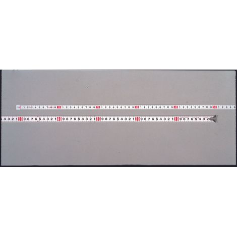Tajima Bandmass Selbstklebend, 2 m/13 mm, 1 Stück, ideal für Werkbänke, weiß