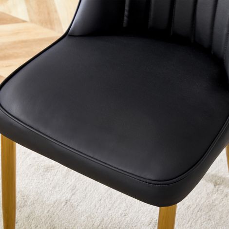 Deux chaises de salle à manger en similicuir noir : Style de design moderne et minimaliste, dotées d'assises et de dossiers extra-larges, ainsi que de pieds en métal antidérapants — Adaptées aux salle (1/4)