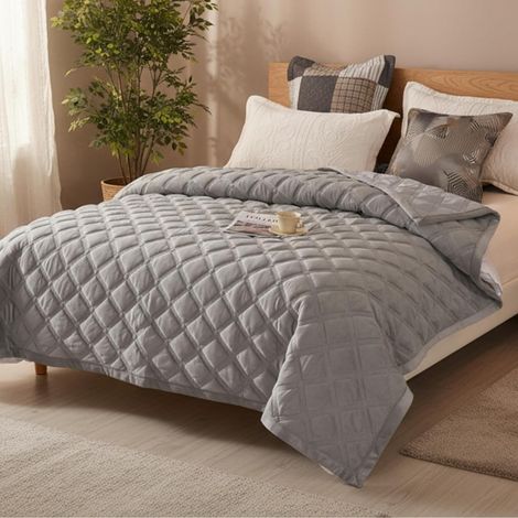 Ensemble Couvre-lit 3 pièces : Couette Ultra-Douce en Microfibre Toute Saison, King Size 220x240 cm, avec 2 taies 50x70 cm, Lavable en Machine (Gris Clair-B) (1/5)