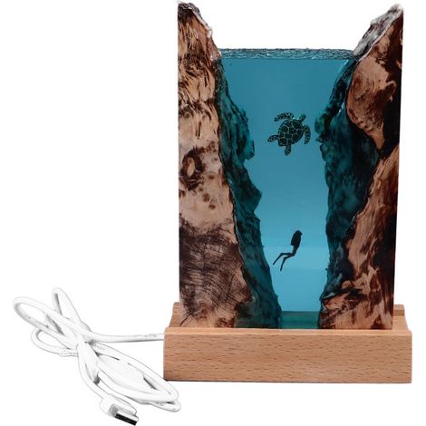 Kunstharz-Schildkrötenlampe mit LED-Kabel, USB-Schalter und Knopf, ideal zur Dekoration des Büros mit einem maritimen Thema.