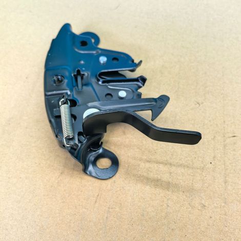 65601-1YP0A is a hood lock/engine hood lock for Nissan 13-19 Livina. (1/4)