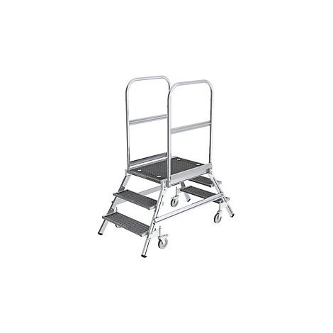 Escalera con tarima de ascenso por ambos lados  plataforma y