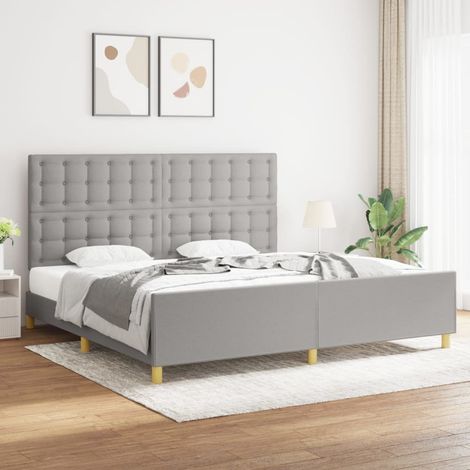 Maison Chic – Lit adulte 200x200 cm avec tête de lit – Tissu gris clair – Cadre en bois de mélèze massif – Lattes en contreplaqué pour soutien optimal (1/5)