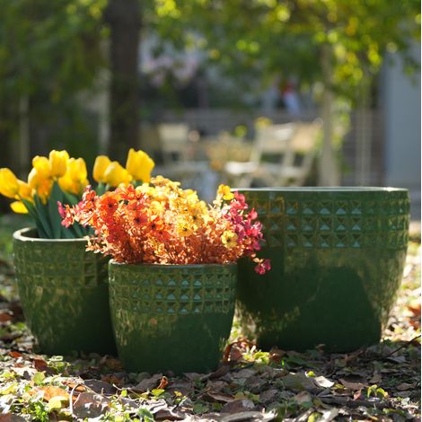 Vaso portafiori in ceramica con drenaggio verde OKMYHOME (1/5)
